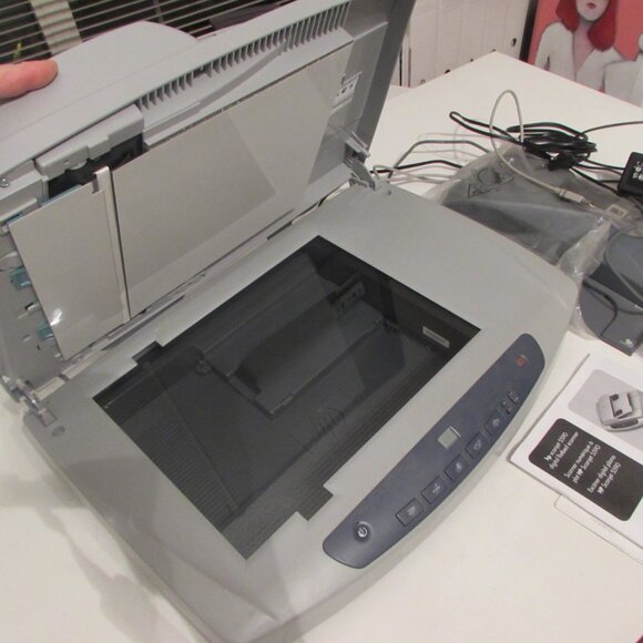 Scanner, HP Scanjet 5590, new scanner - Picture 2 of 5